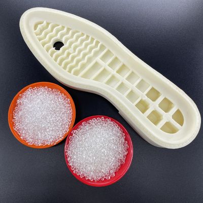 柔軟な高透明性TPU注射鋳造ビーズ 原材料