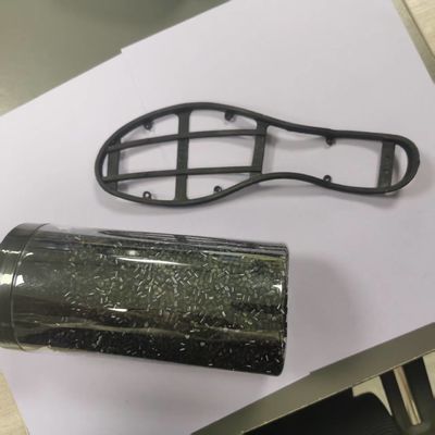 85A 黒色柔軟性導電性TPU材料 優れた耐薬品性 フットウェア原材料 アウトソール お手頃価格