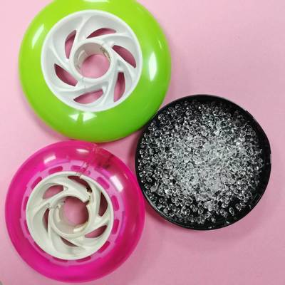 キャスター用TPU原料、優れた硬度：ショア74-85Dから選択可能。耐摩耗性、耐腐食性。長寿命、低温/高温耐性、スケートに最適です。