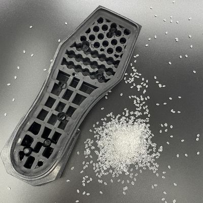 エクストルーション 鋳造 ポリウレタン粒 硬さ 70