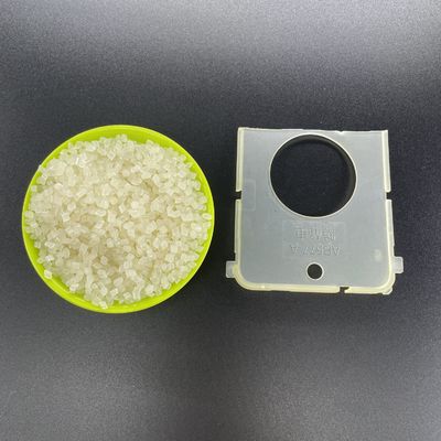 粒状のTPU 原料 硬さ A 85