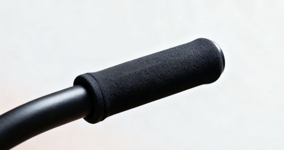 ディンジ 柔らかい触覚のTPE 柔軟で無毒なTPE 安定した硬さ スポーツ用グリップ